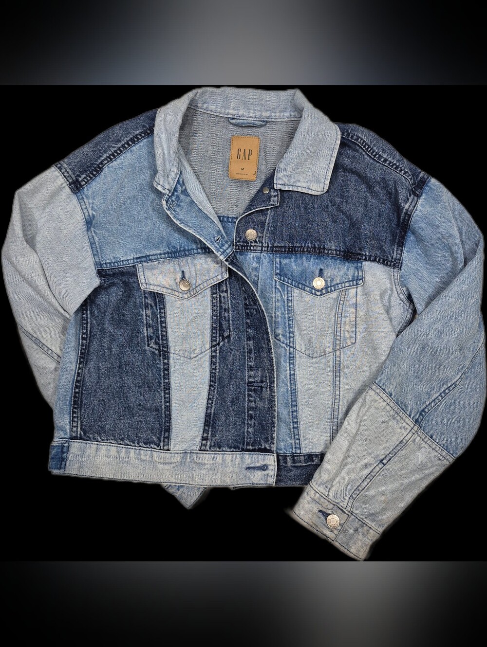 GAP Women's Two-Tone Blue Denim Jacket